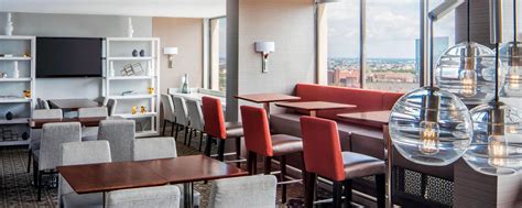 hotels near 30th street station